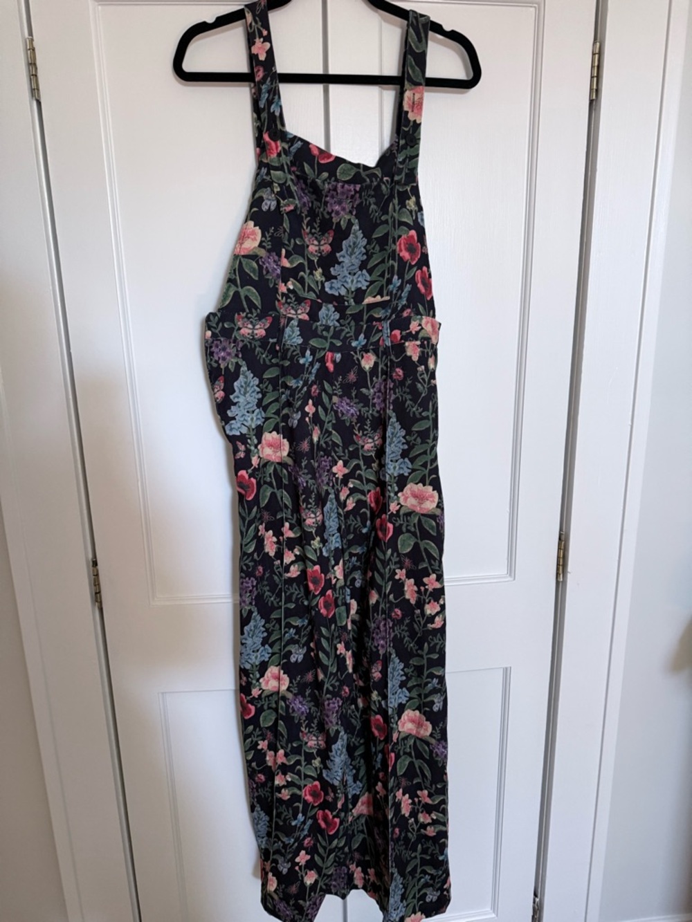 Cider Floral Wide-Leg Jumpsuit with Straps - Black Multi, thin corduroy size L - Picture 3 of 3